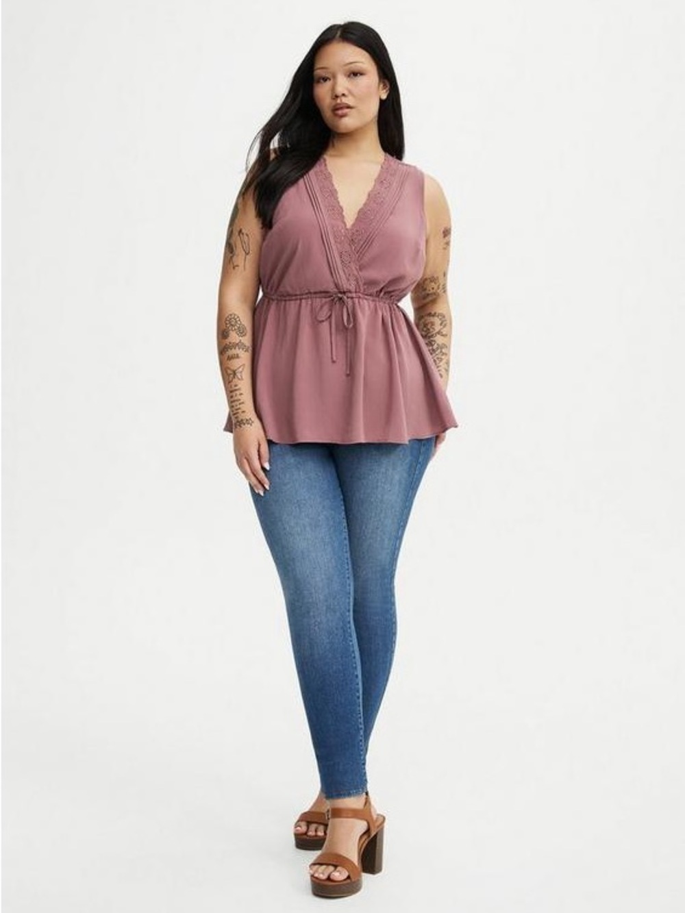 torrid Babydoll Surplice Top in Rose Taupe - Picture 5 of 6